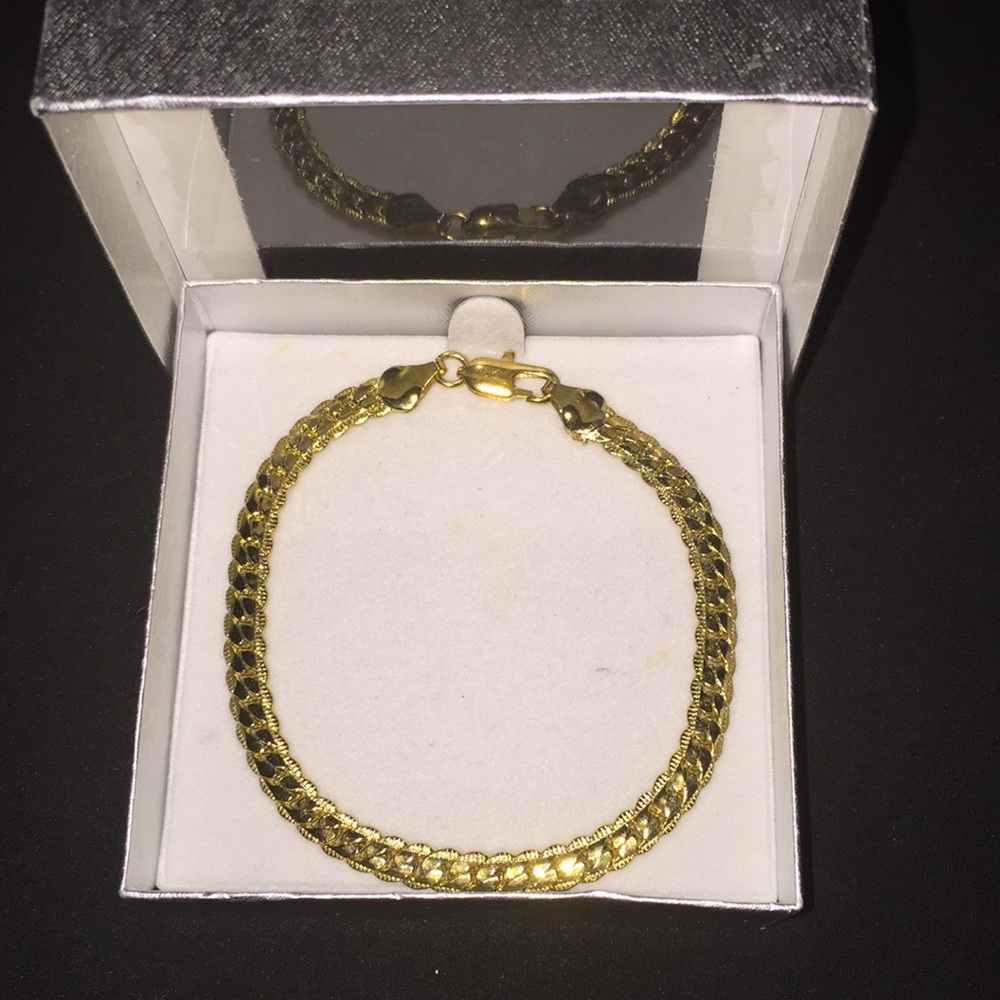 New 18k Gold Filled, High Polish Ladies Bracelet